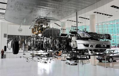 新版《报废机动车回收管理办法》施行前，网友七问万亿级奶酪如何分切 聚焦机动车部件回收